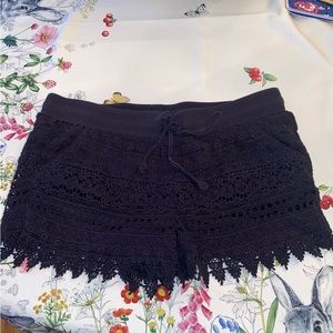 Black jolt shorts, sz XL